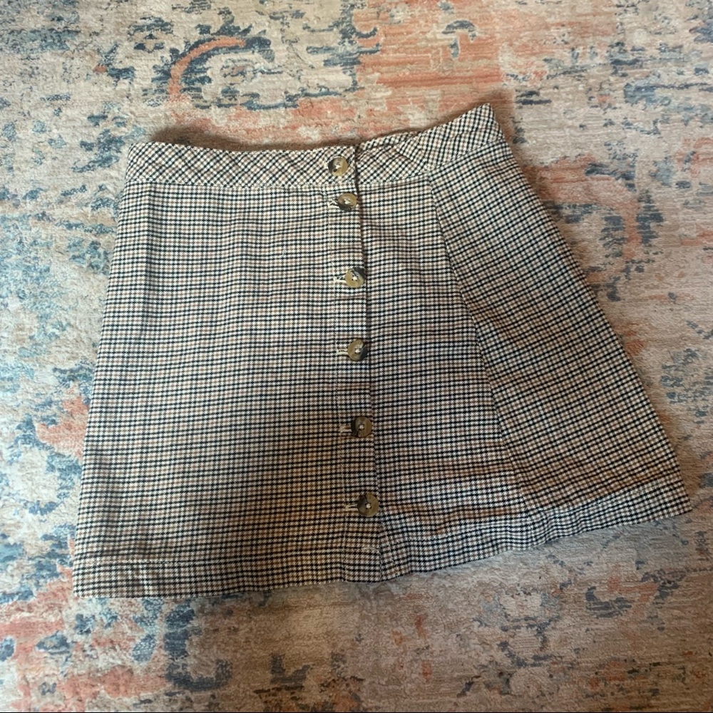 H&M checkered A Line Mini skirt with buttons